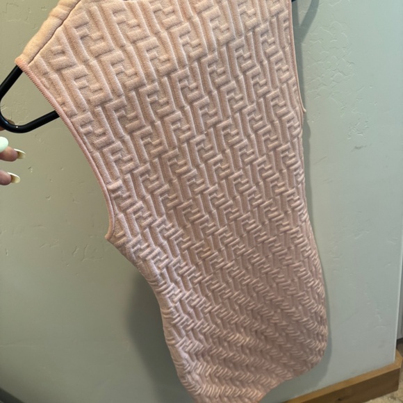 AUTHENTIC FENDI WOMEN'S DRESS SIZE SMALL EXCELLENT CONDITION PRETTY PINK - Picture 6 of 11